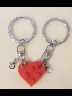 NWT Red Heart Block Couples Keychain.